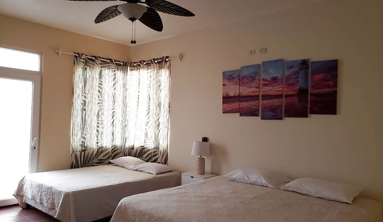 Casa de Playa en Condominio Exclusivo Salida Privada al Mar Amueblada (5)
