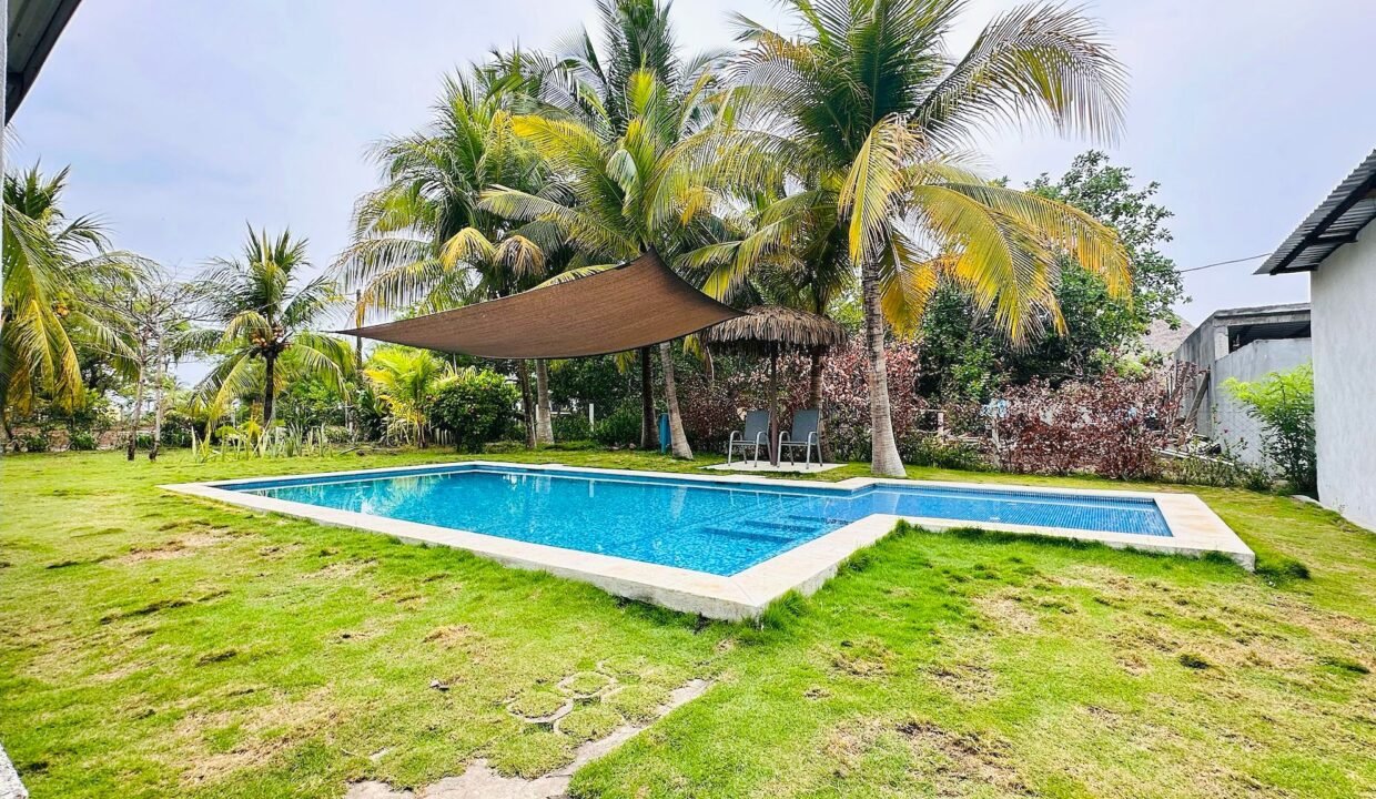 Casa en Hawaii Dos Terrenos El Cebollito Guatemala (22)
