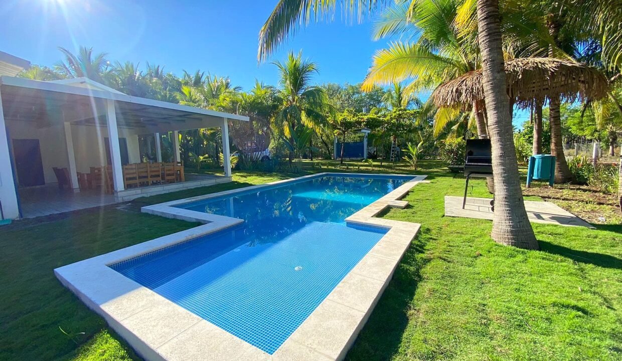 Casa en Hawaii Dos Terrenos El Cebollito Guatemala (24)