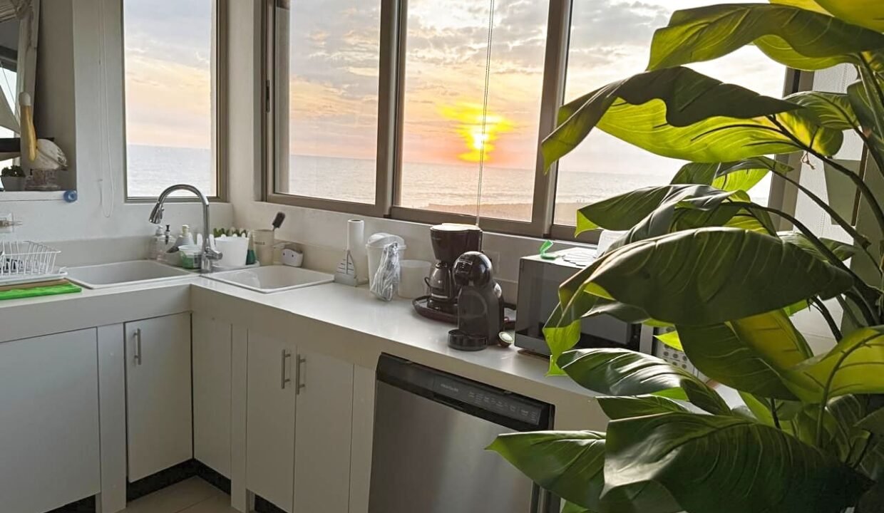 Casa en Blanc Frente al Mar Ricardo Fish Real Estate (10)