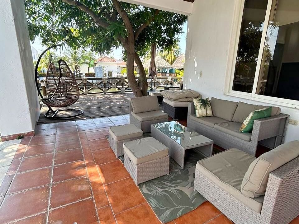 Casa en San Marino 2 Frente al Canal Ricardo Fish Real Estate (23)