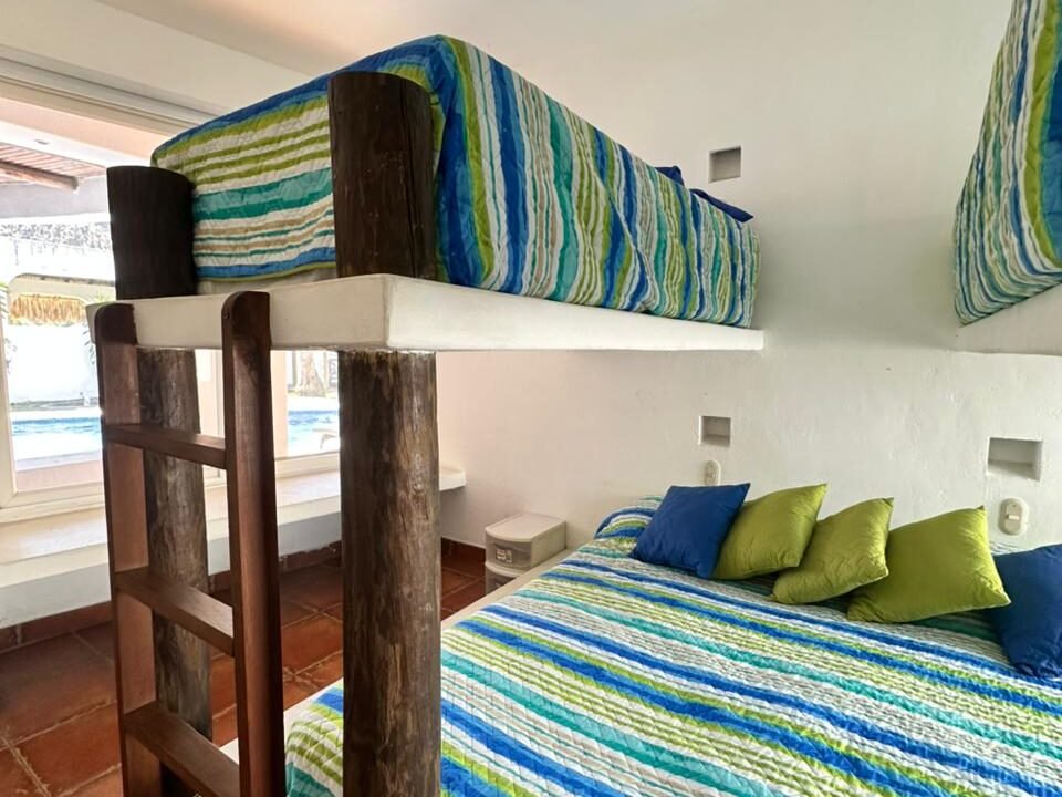 Casa en San Marino Amplio Espacio San Marino 2 (13)