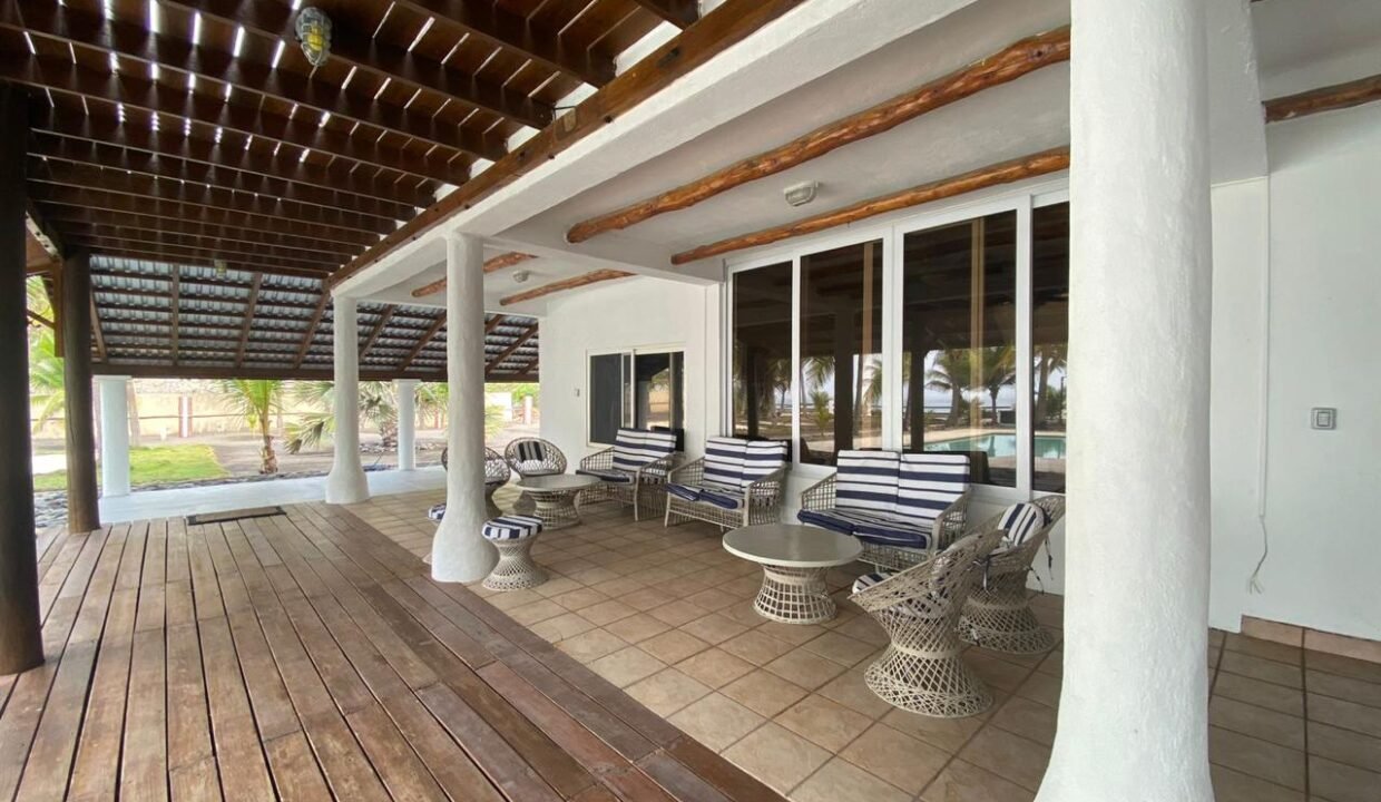 Casa en Venta Frente al Mar (16)