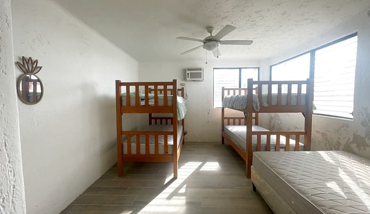 Casa en Waikiki Frente al Mar y Piscina (28)