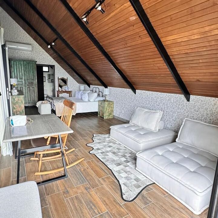 Cabaña en Laguna del Pino Vista al Lago Opción Amueblada (8)