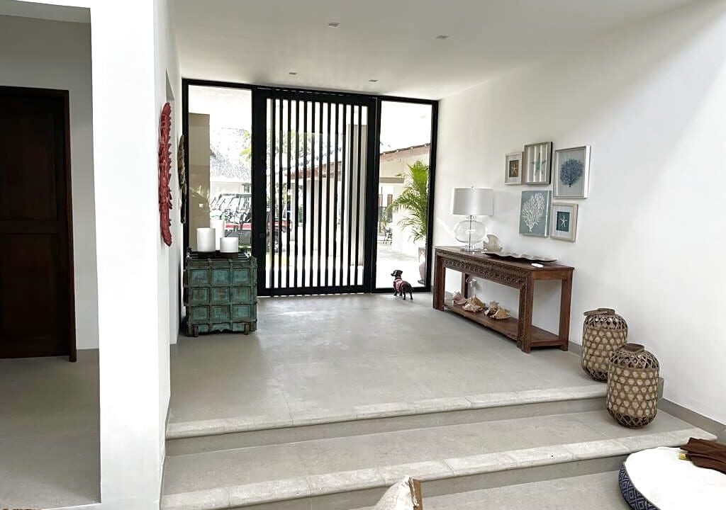 Casa en Las Olas Sur Piscina y Jacuzzi Puerto San José (11)