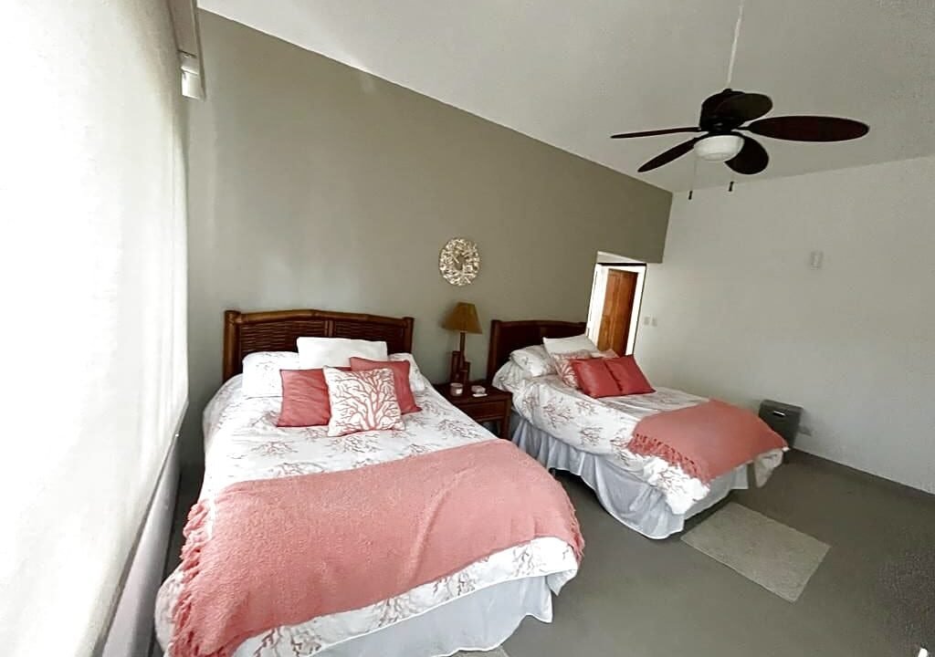 Casa en Las Olas Sur Piscina y Jacuzzi Puerto San José (2)