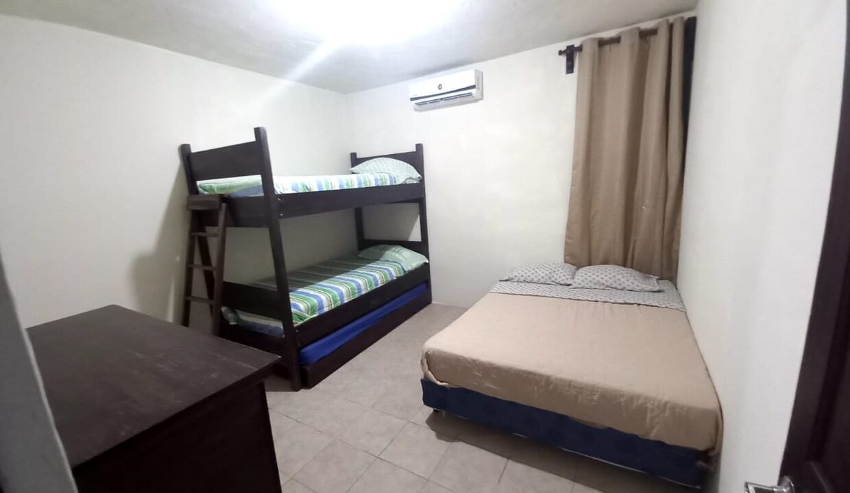 Casa en Monterrico Frente al Mar (15)