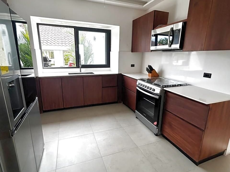 Casa en Punta Vela Recién Remodelada para 14 Personas (4)