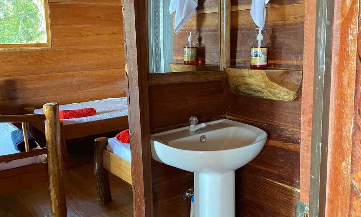 Casa en Río Dulce Excelente Estado con Paneles Solares (4)