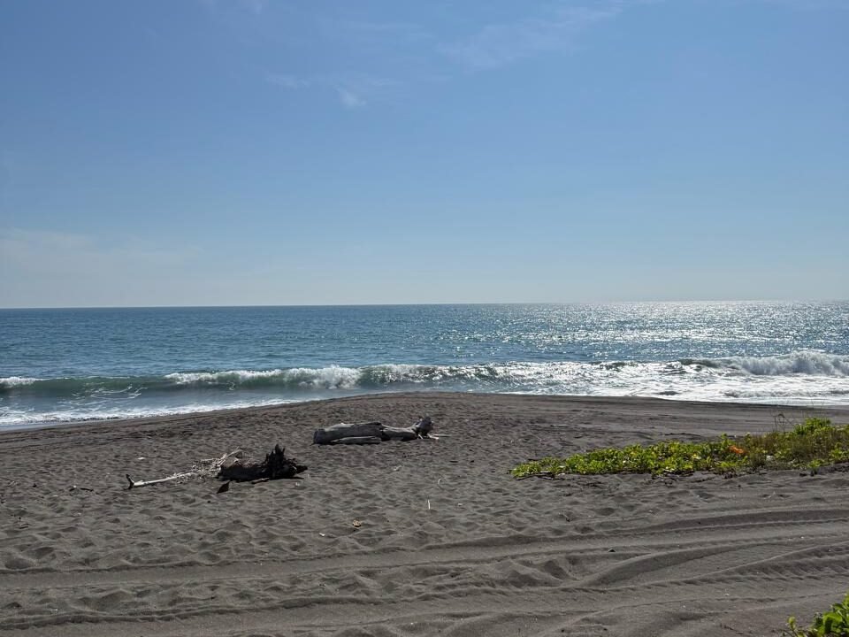 terreno luis andrade monterrico (frente al mar) (5)
