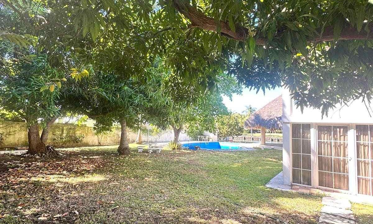 Casa En Likin Frente Al Canal Dos Terrenos (11)