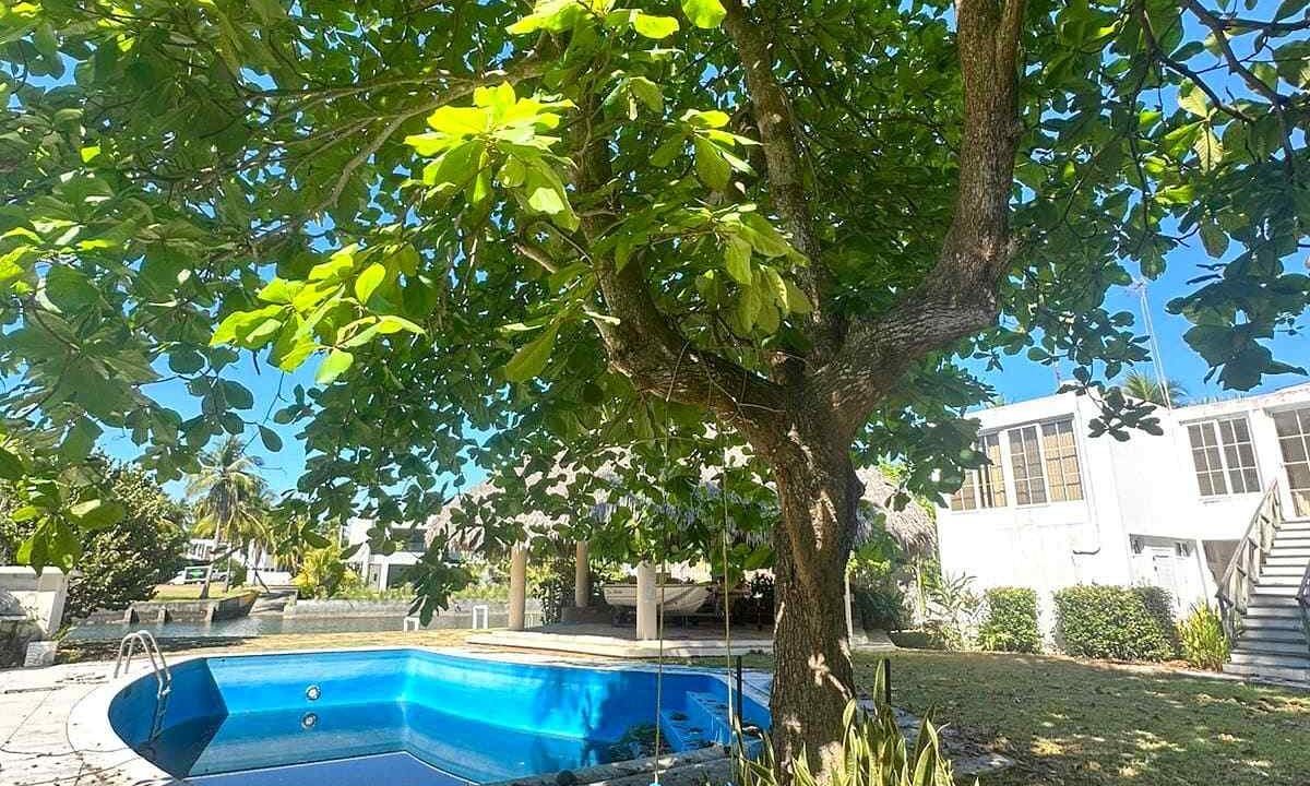 Casa En Likin Frente Al Canal Dos Terrenos (6)