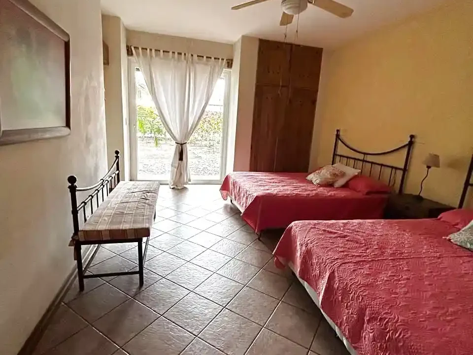 Casa en Puerta del Mar Excelente Estado Vista a la Laguna 2 (8)