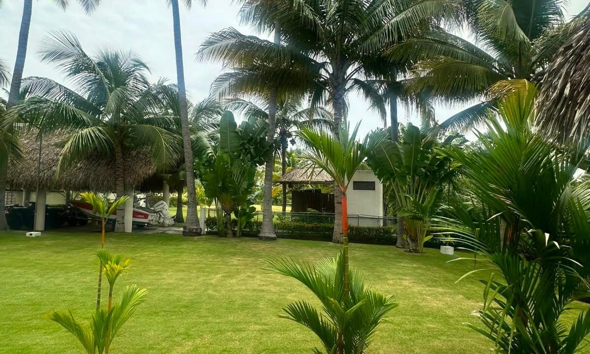 Casa en Puerta del Mar Excelente Estado Vista a la Laguna (37)