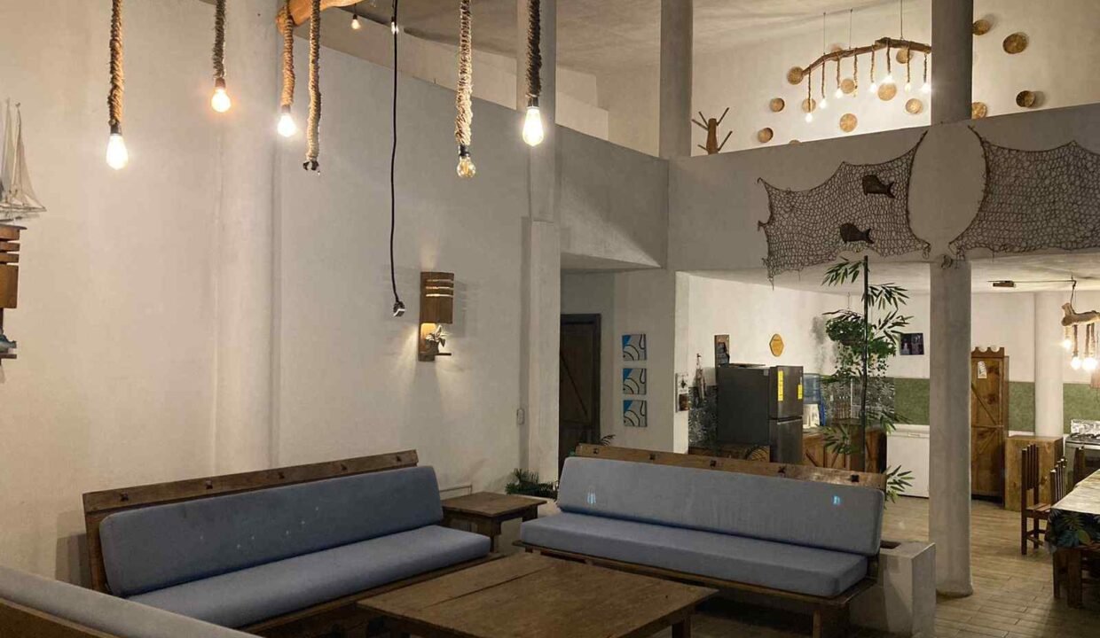 Estrellita frente al mar con tobogan (16)