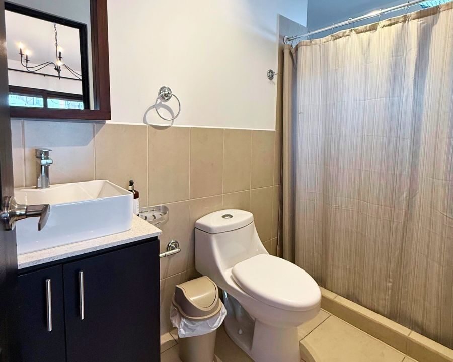 Townhouse En Condominio Cerrado Amueblado Antigua Guatemala (14)