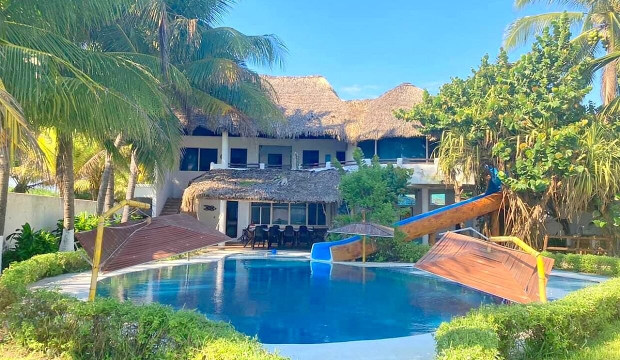 nautilus frente al mar togoban (6)