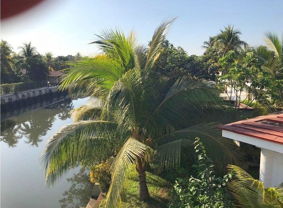 processed-exterior-0lb4h3un1