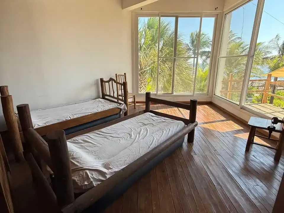 Casa Frente Al Mar En Km 21 Monterrico Lindo Terreno (7)