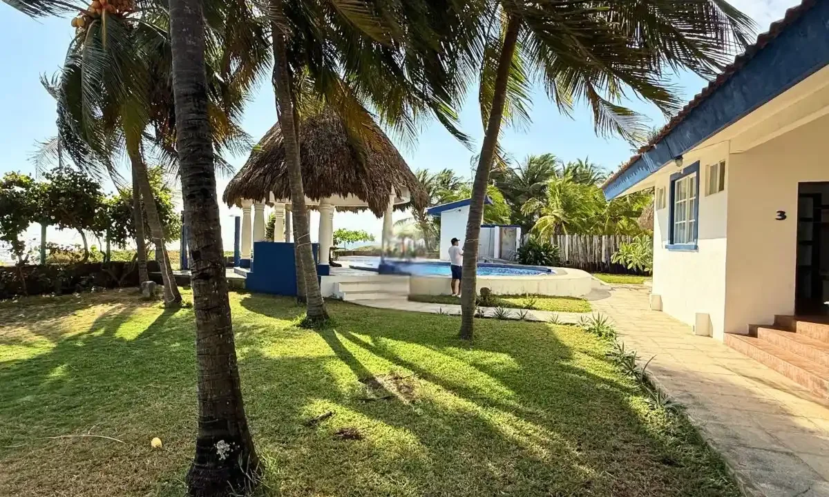 Casa Frente Al Mar Espaciosa Km 139 Monterrico (4)