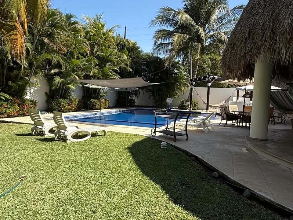 Casa en Condominio Marena Piscina y Jacuzzi Grande $575000 (10)