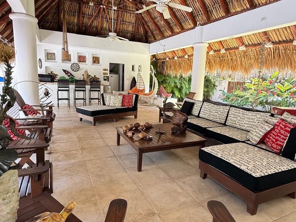 Casa en Condominio Marena Piscina y Jacuzzi Grande $575000 (4)