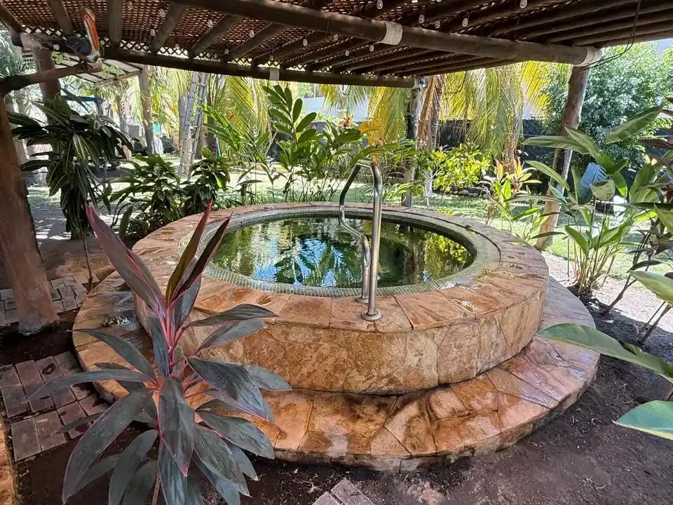 Casa en Likin Dos Terrenos Piscina con Jacuzzi (9)