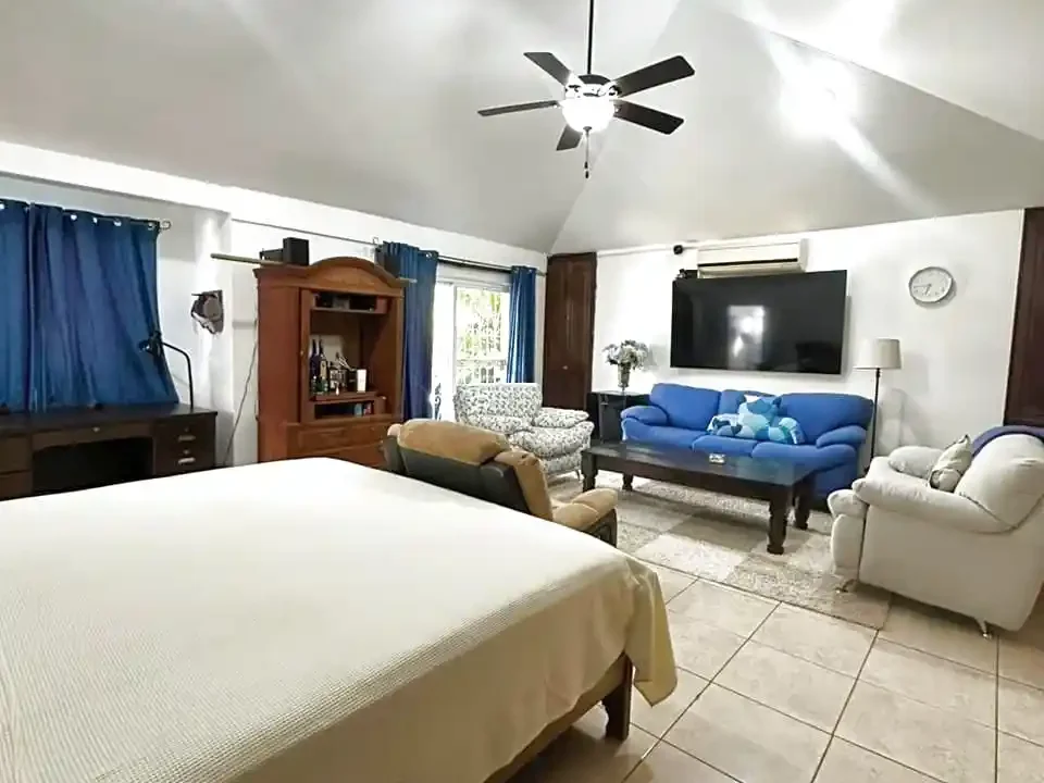 Casa en Marena Amplios Espacios Chulamar (23)