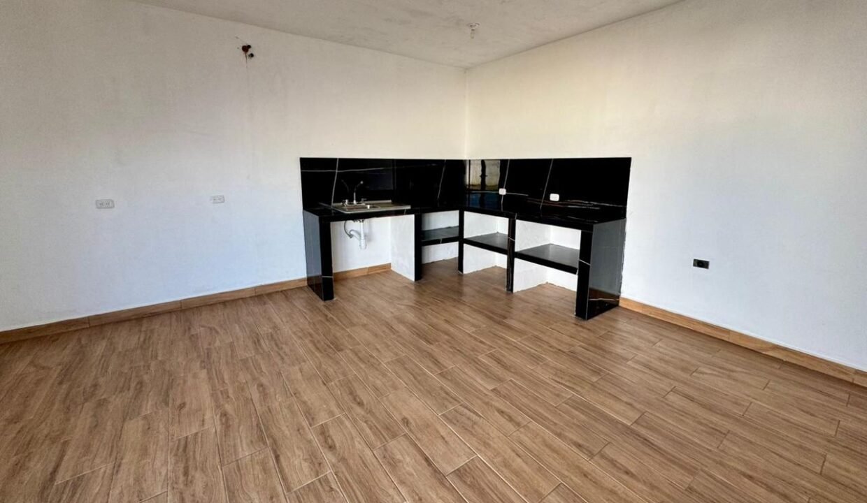 Propiedad en El Garitón Ideal para Casas de Descanso o Airbnb Km 7 Monterrico (9)