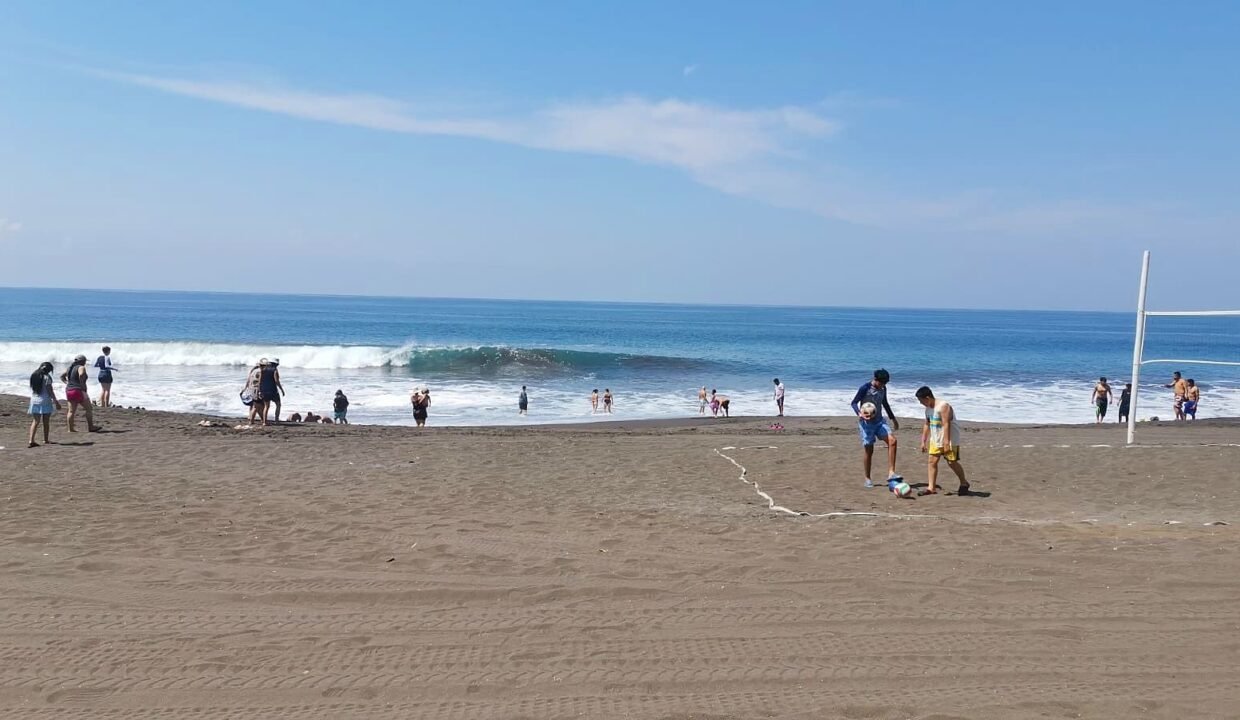 processed-exterior-76chggx7v