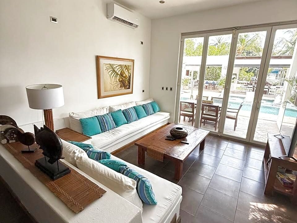 Casa En San Marino Frente al Canal Lancha Incluida (18)