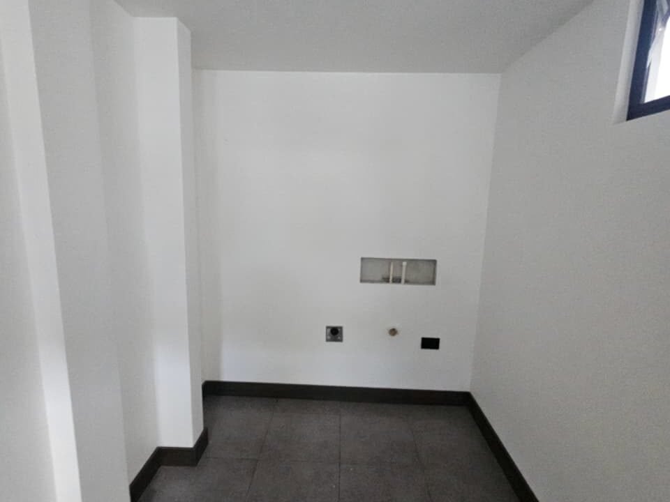 Casa en La Herradura Recién Remodelada Ciudad de Guatemala (2)