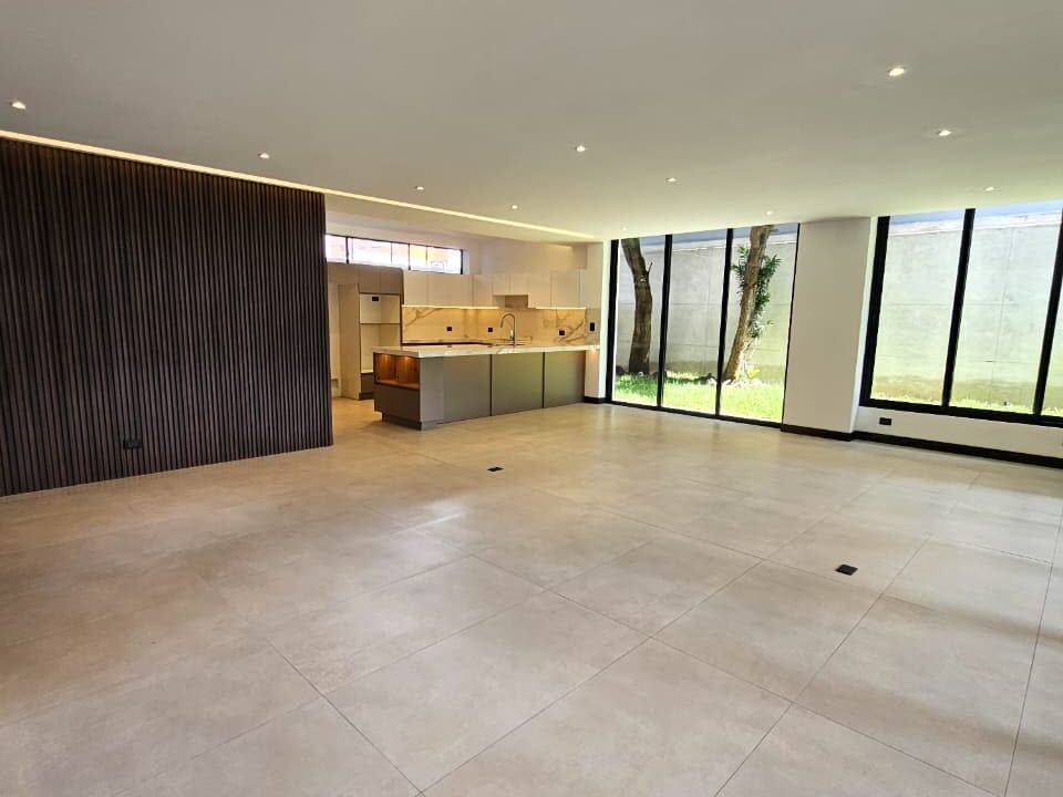 Casa en La Herradura Recién Remodelada Ciudad de Guatemala (22)