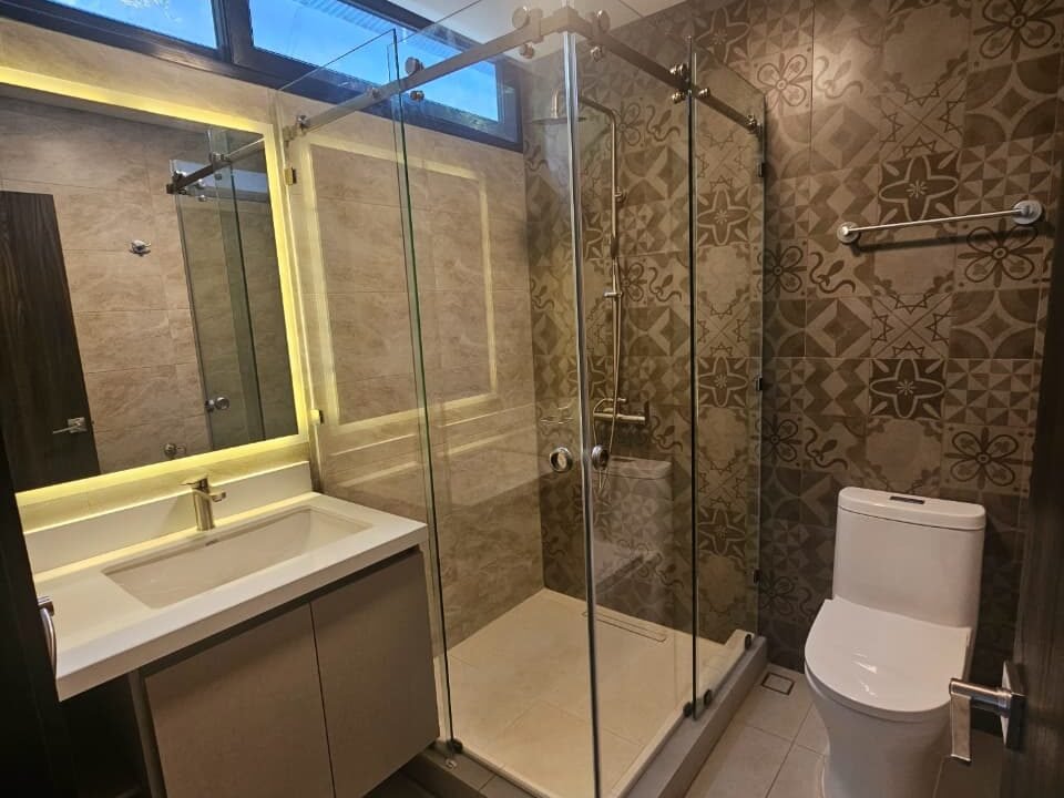 Casa en La Herradura Recién Remodelada Ciudad de Guatemala (38)