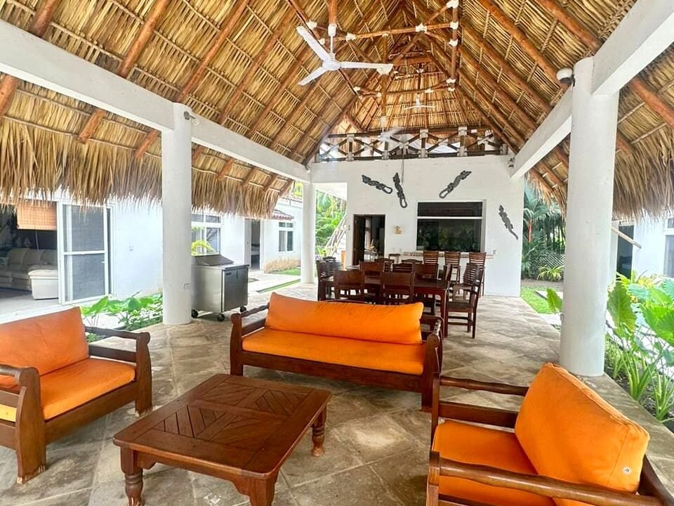 processed-exterior-2cduhzck0