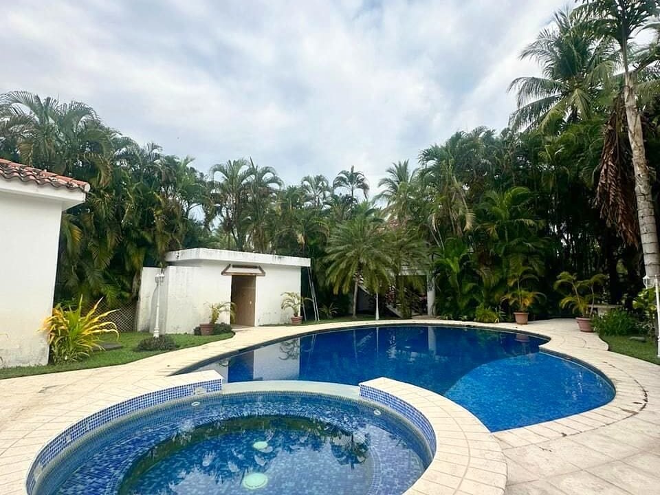 processed-exterior-dsamg8109