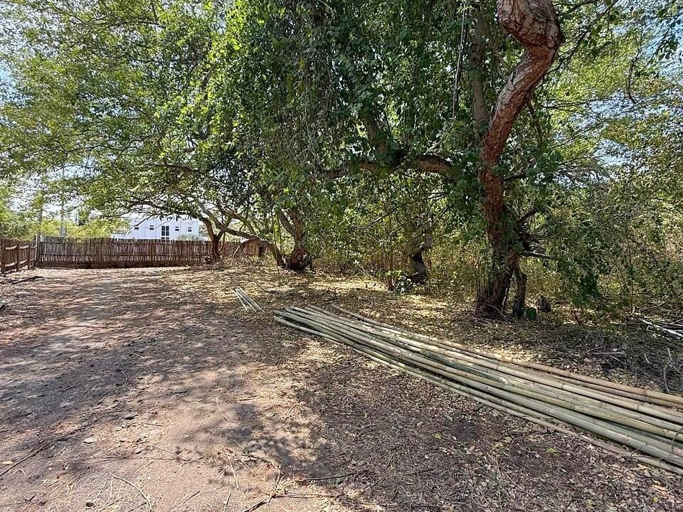 processed-exterior-w9s2hbqom