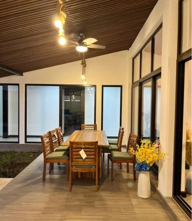 2026-04-10 16_17_02-WhatsApp