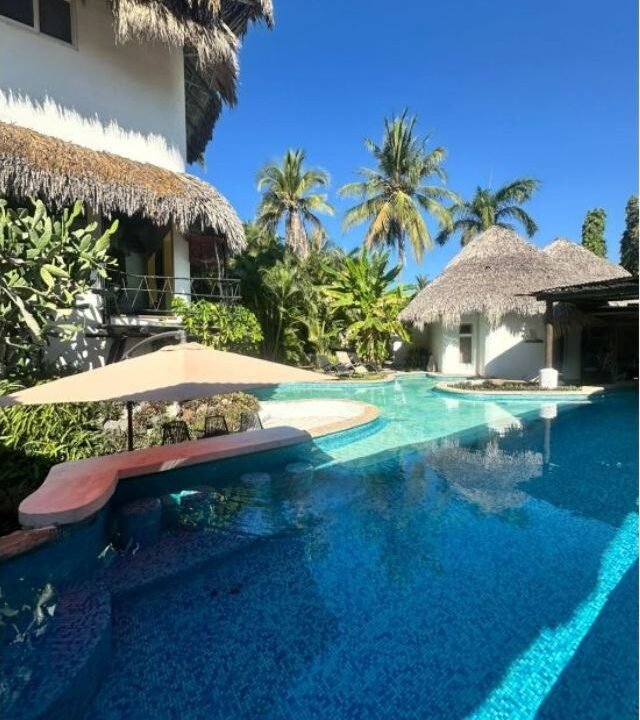 Casa en Las Olas Con Salida al Mar (8)