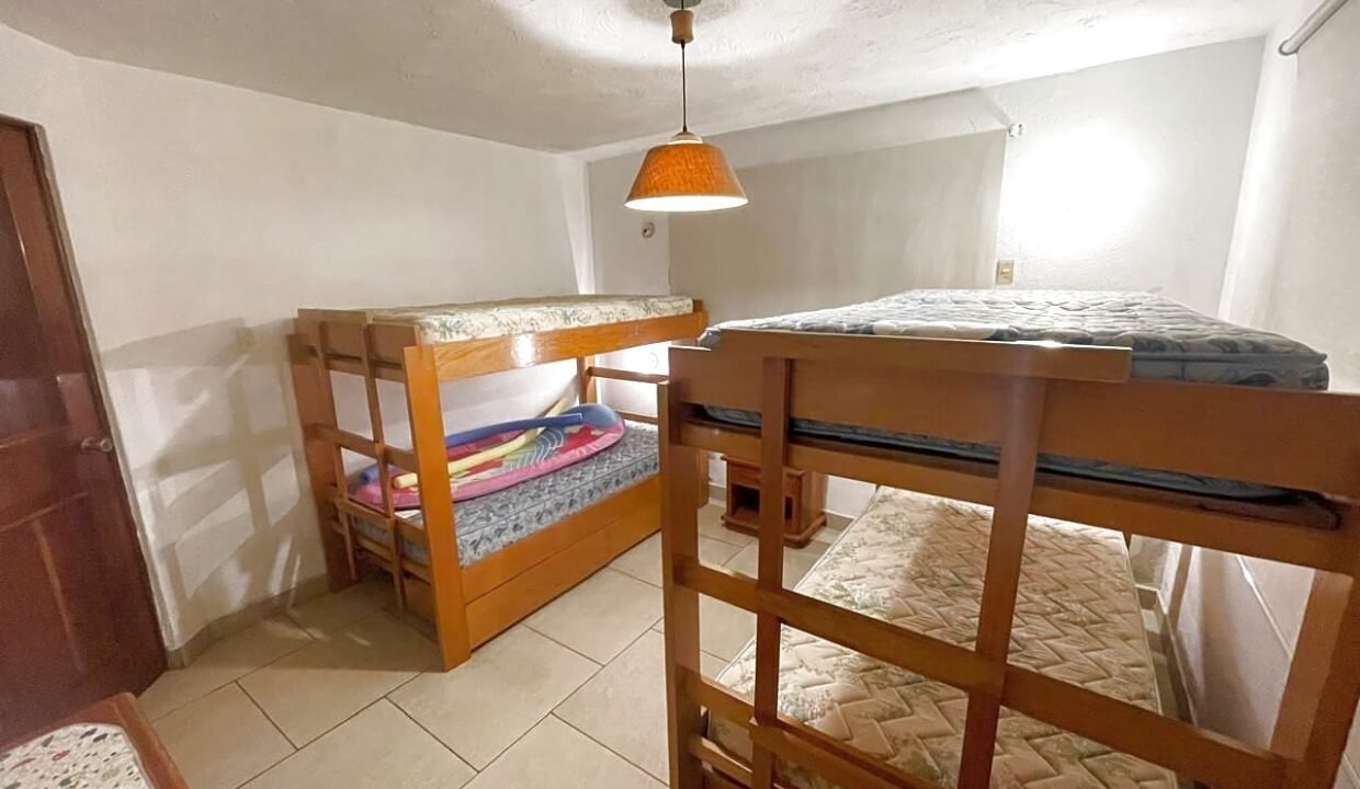 Casa en Likin Frente al Canal (13)