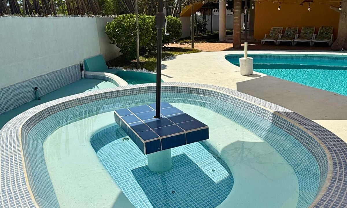 Casa en Monterrico KM 155 Amplio Jardín El Cebollito (5)