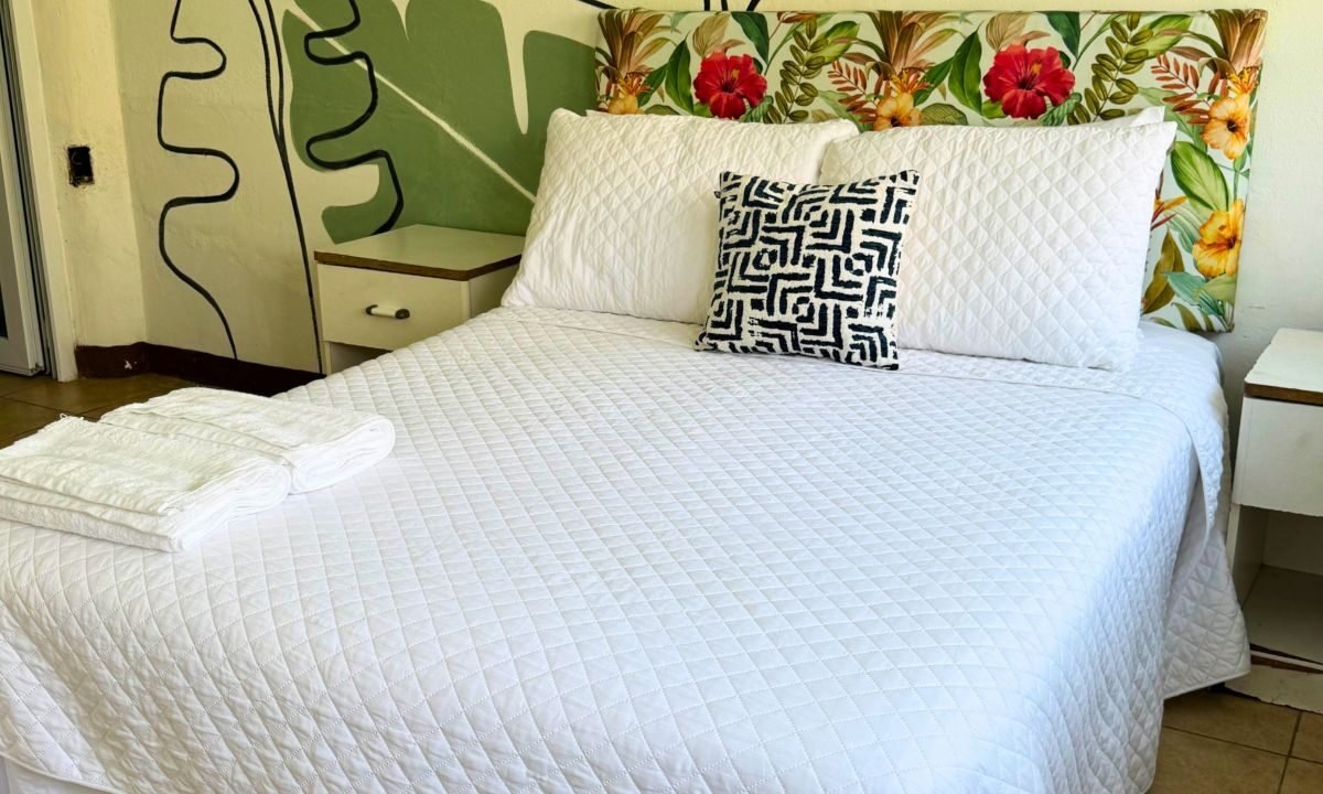 Casa en Monterrico KM 155 Amplio Jardín El Cebollito (9)