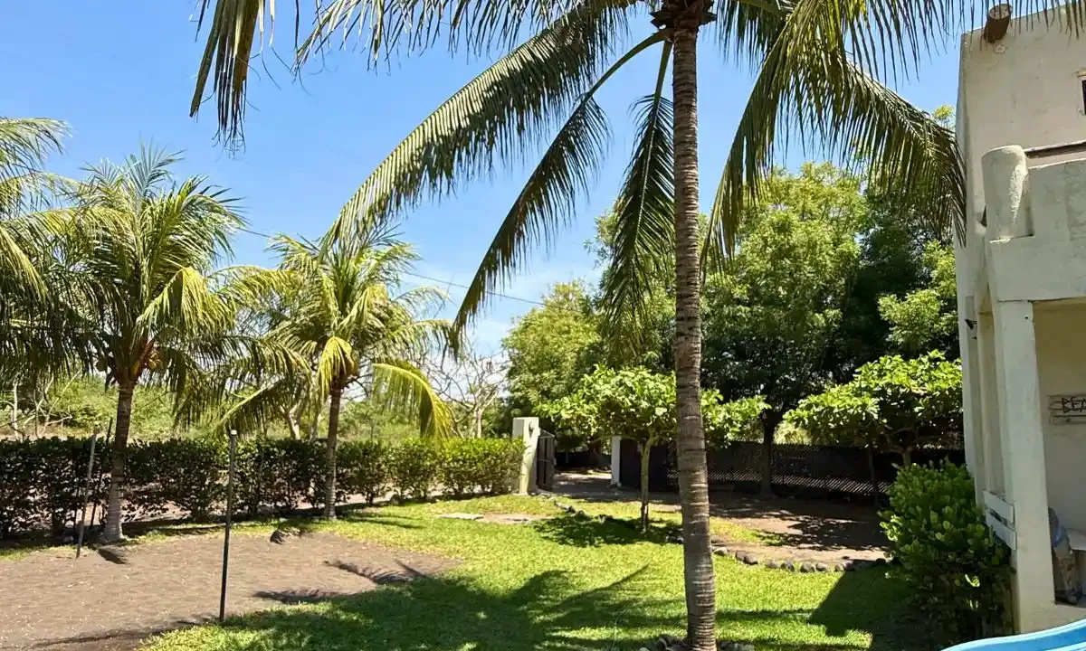 Casa en Monterrico Km 140 Con Dos Terrenos Se Renta Bien En Airbnb (5)