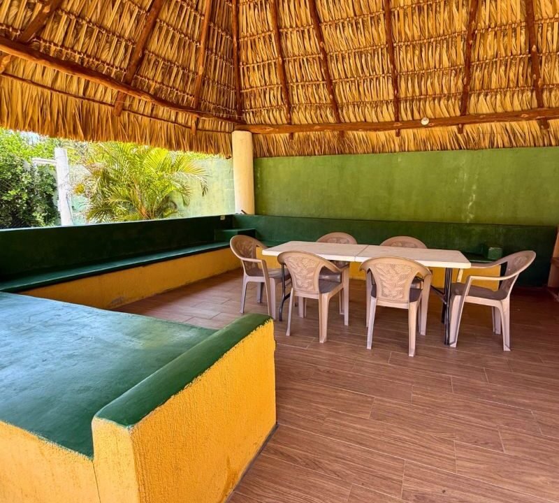 Casa Grande en Monterrico KM 134 (3)