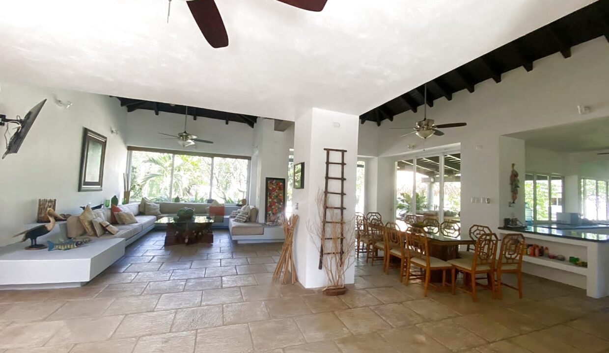 Casa en Monterrico KM 16 Palmeras de Monterrico En Condominio 4 Terrenos (9)