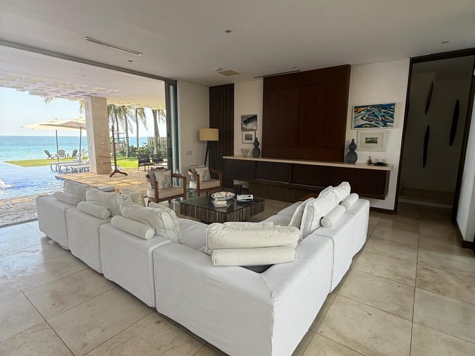 Casa en Tamarindo Frente al Mar Monterrico (1)