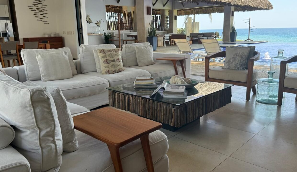 Casa en Tamarindo Frente al Mar Monterrico (15)