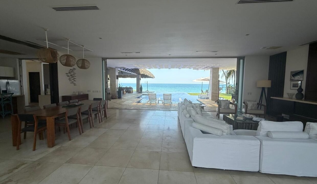 Casa en Tamarindo Frente al Mar Monterrico (4)