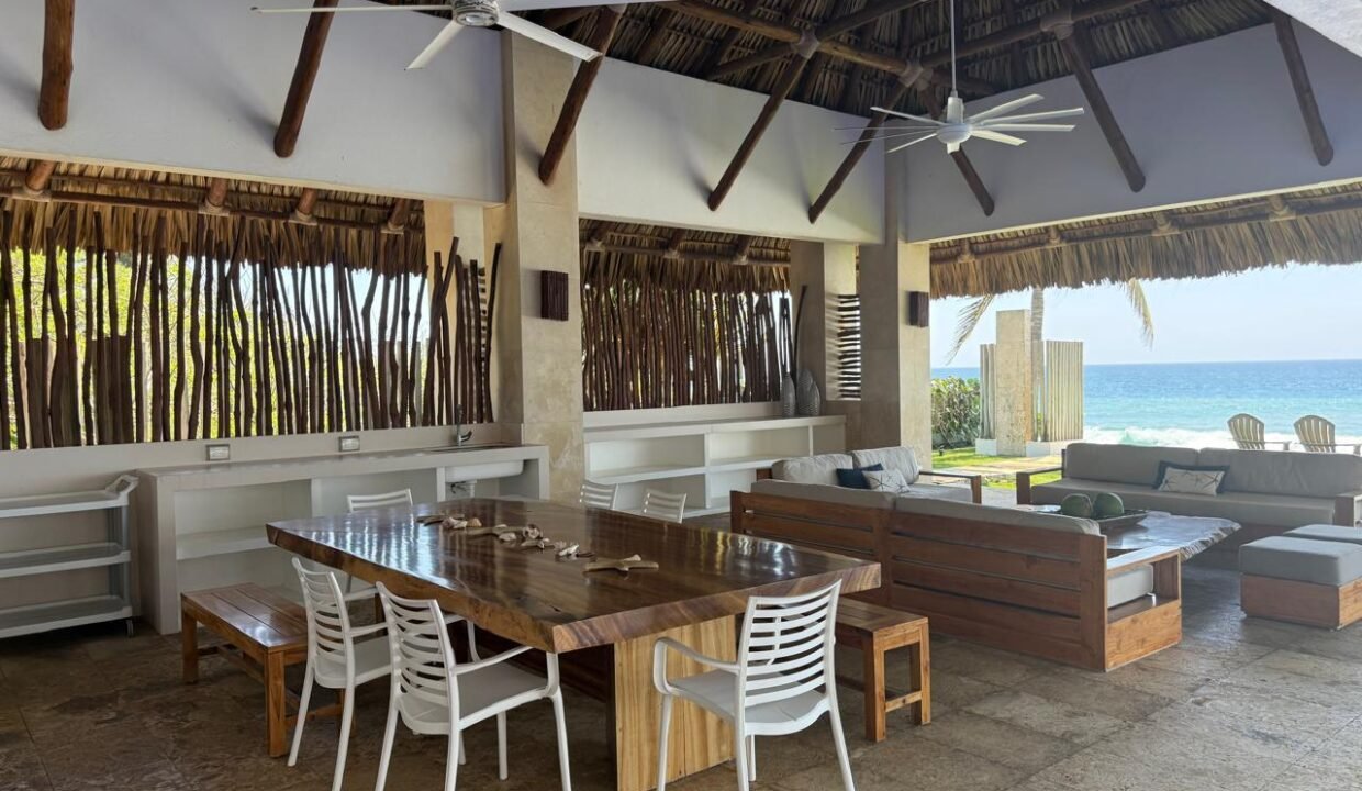 Casa en Tamarindo Frente al Mar Monterrico (5)